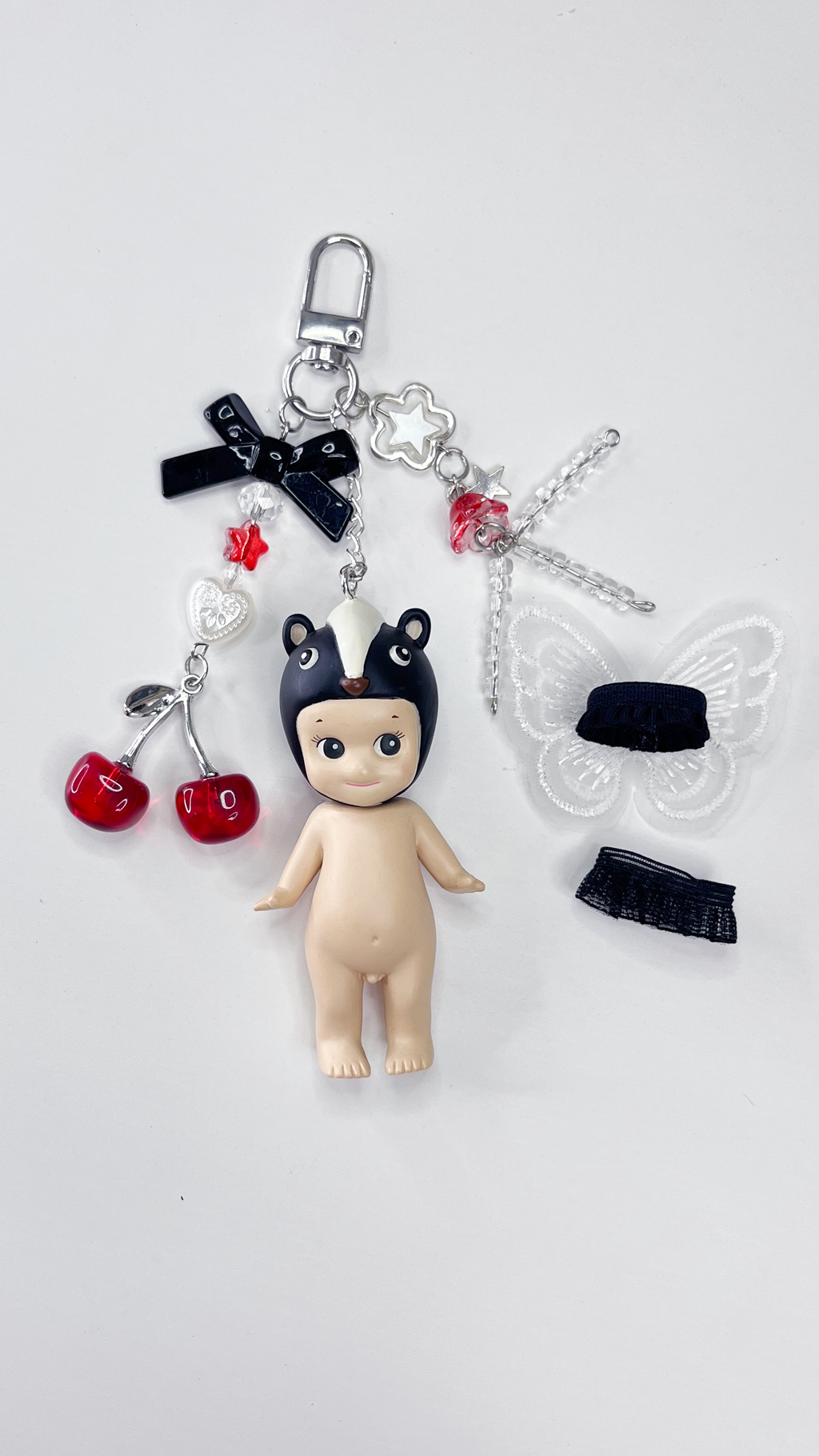 Skunk Vintage Sonny Angel Keychain