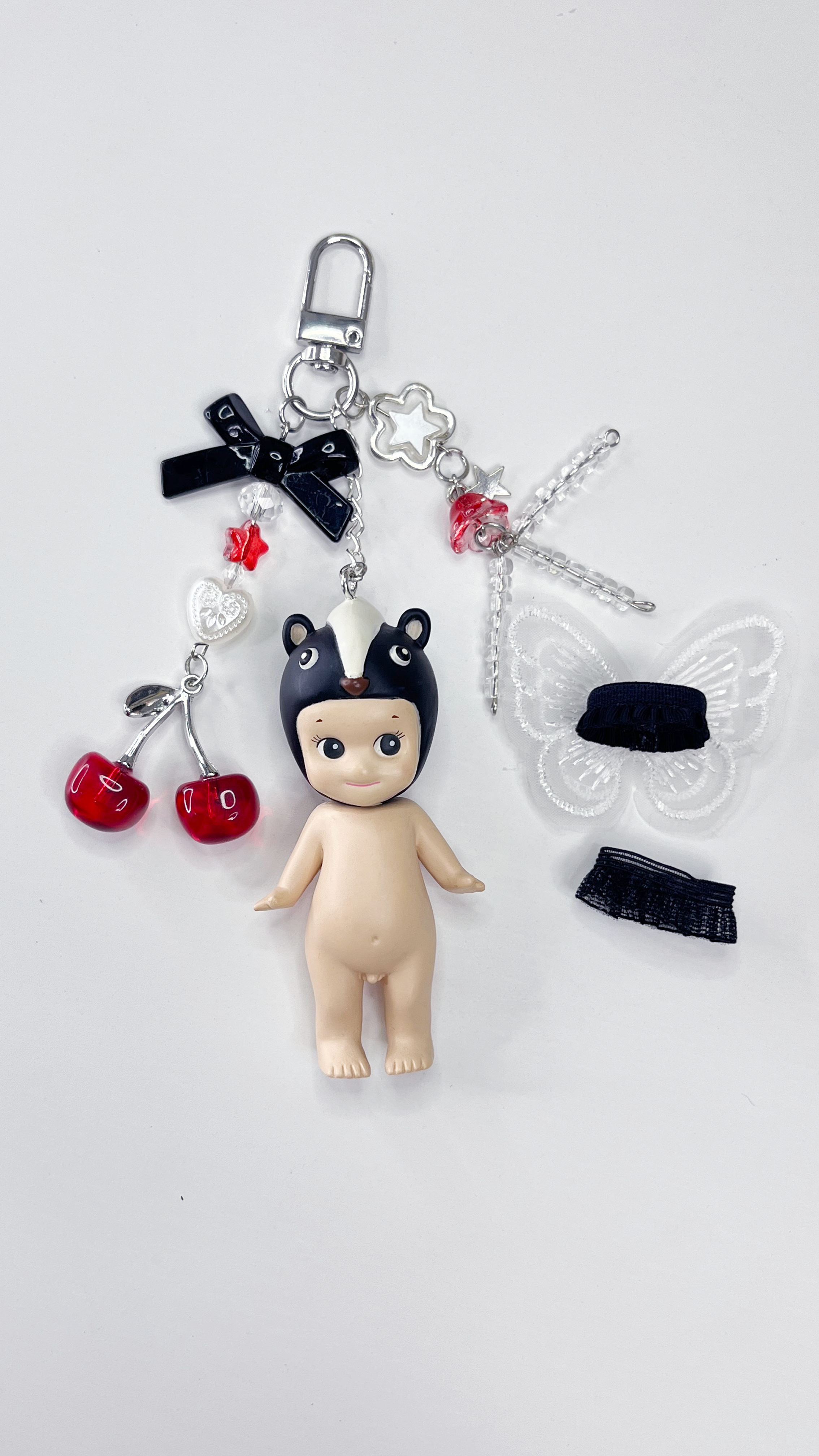 Skunk Vintage Sonny Angel Keychain